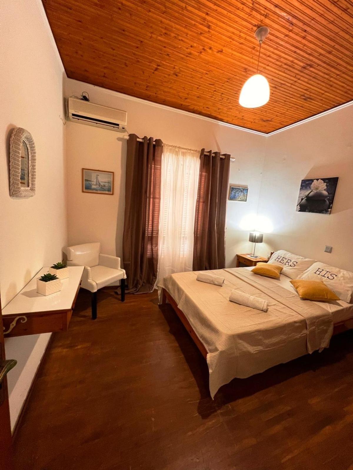 Stefanos Apartments By Sv Alians Agios Gordios  Dış mekan fotoğraf