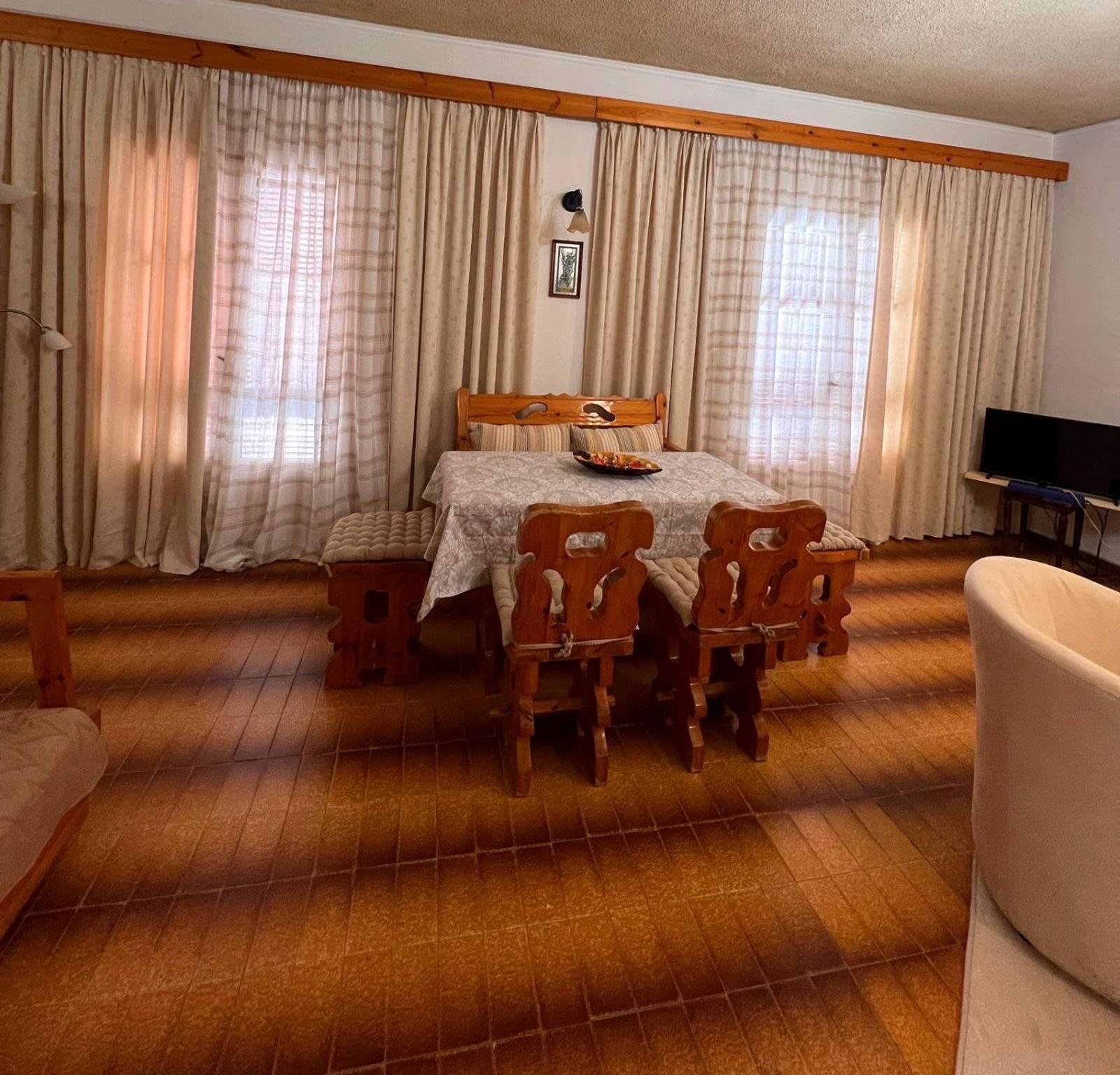 Stefanos Apartments By Sv Alians Agios Gordios  Dış mekan fotoğraf