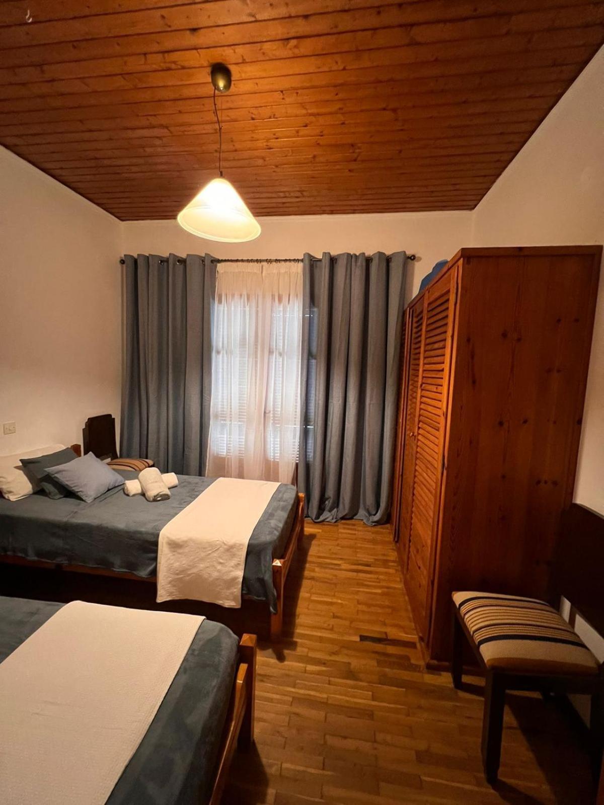Stefanos Apartments By Sv Alians Agios Gordios  Dış mekan fotoğraf